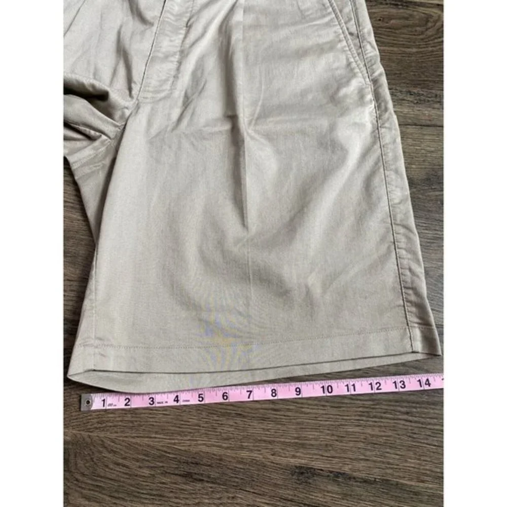 EUC Mens Nike Golf Pleated Front Khaki‎ Shorts Size 40
